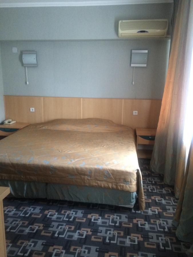 Berkana Hotel อัลมาตี ภายนอก รูปภาพ